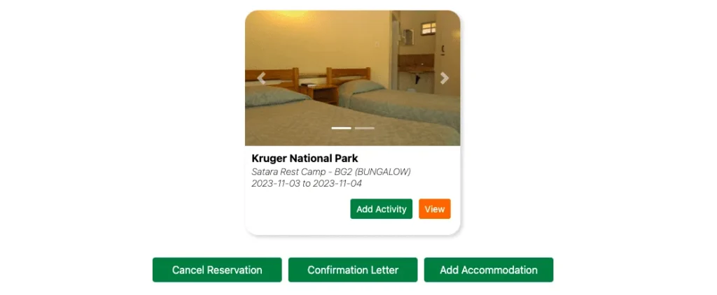 Interfaz del sistema de reservas de SANParks mostrando opciones para modificar o añadir actividades a una estancia